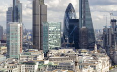 DIY investor tests to buy investment trusts on D2C platforms risk worsening sector decline